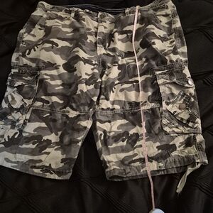 Men's Camouflage Cargo Shorts